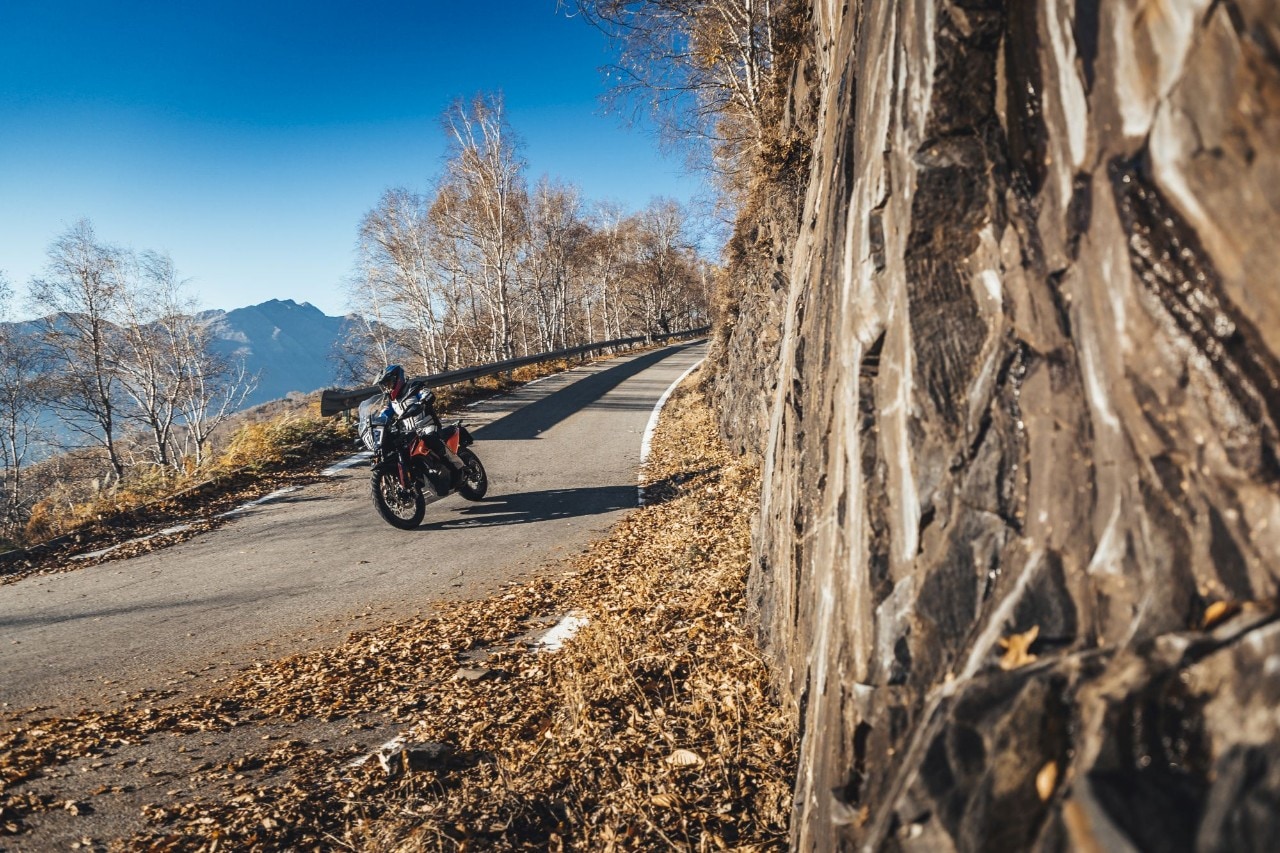 KTM 890 Adventure: crossover senza limiti